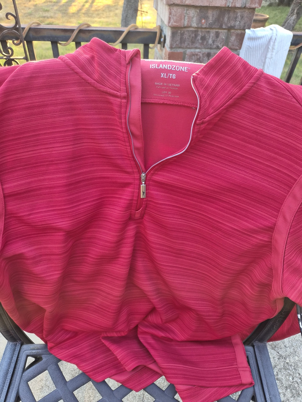 Tommy Bahama IslandZone Men’s XL Red 1/4 Zip Performance Golf Pullover